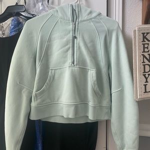 Lululemon scuba half zip